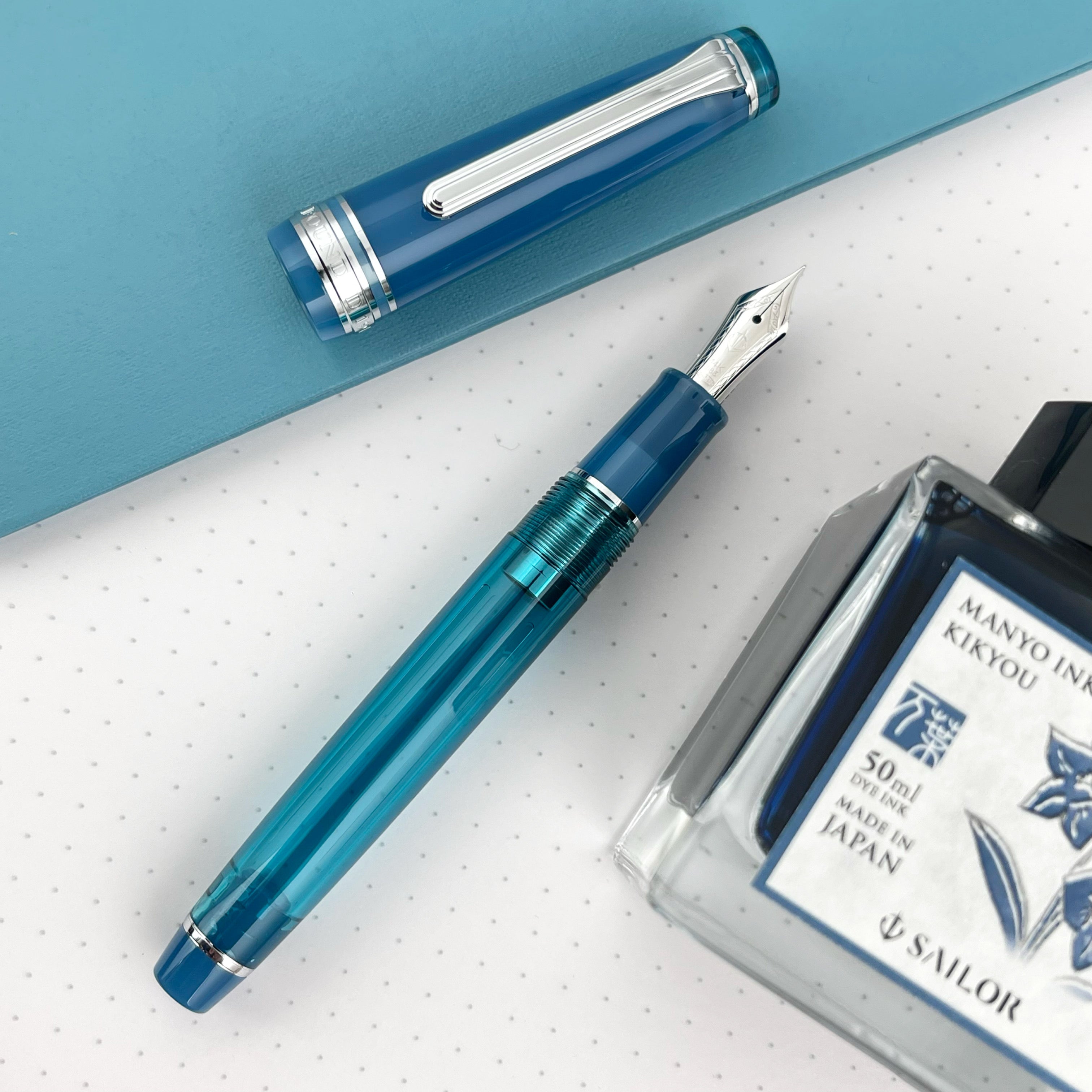 JAPAN BLUE Professional Gear Fountain Pen