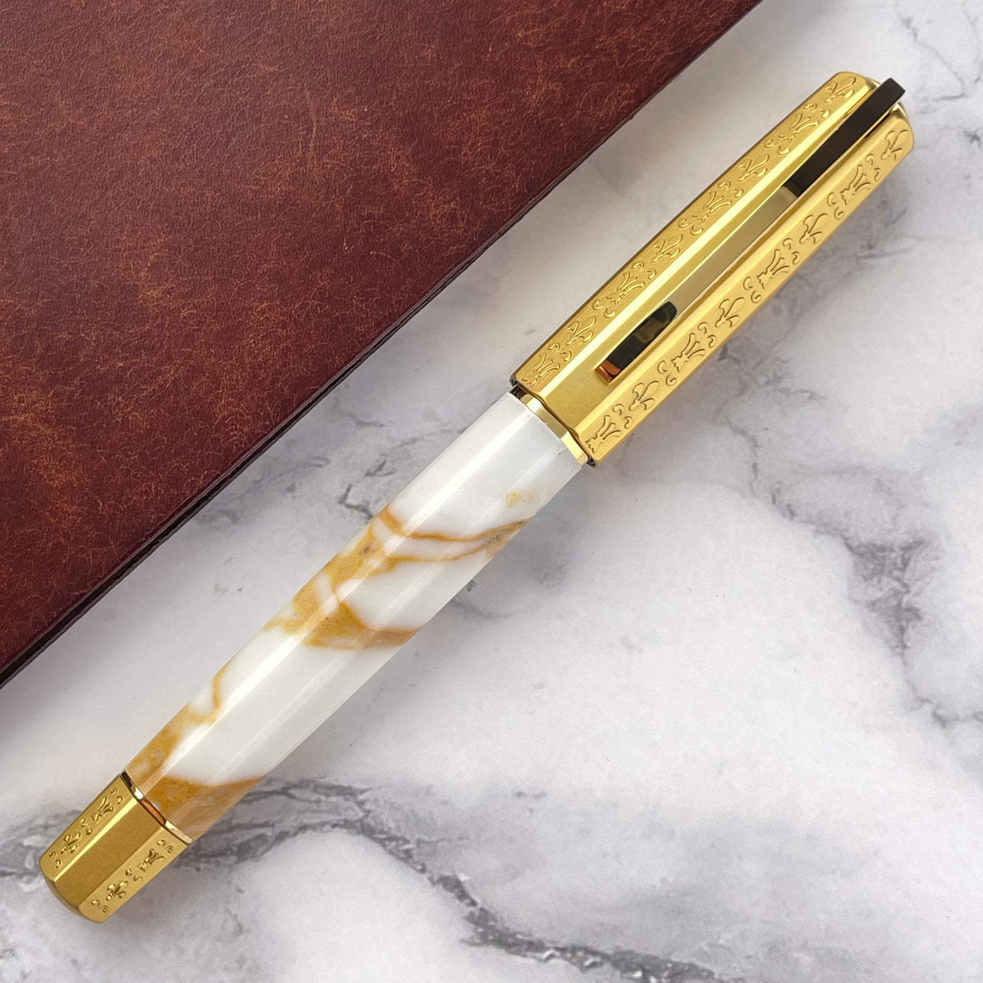 Visconti Medici il Magnifico Fountain Pen - Calacatta Gold (Limited Edition)