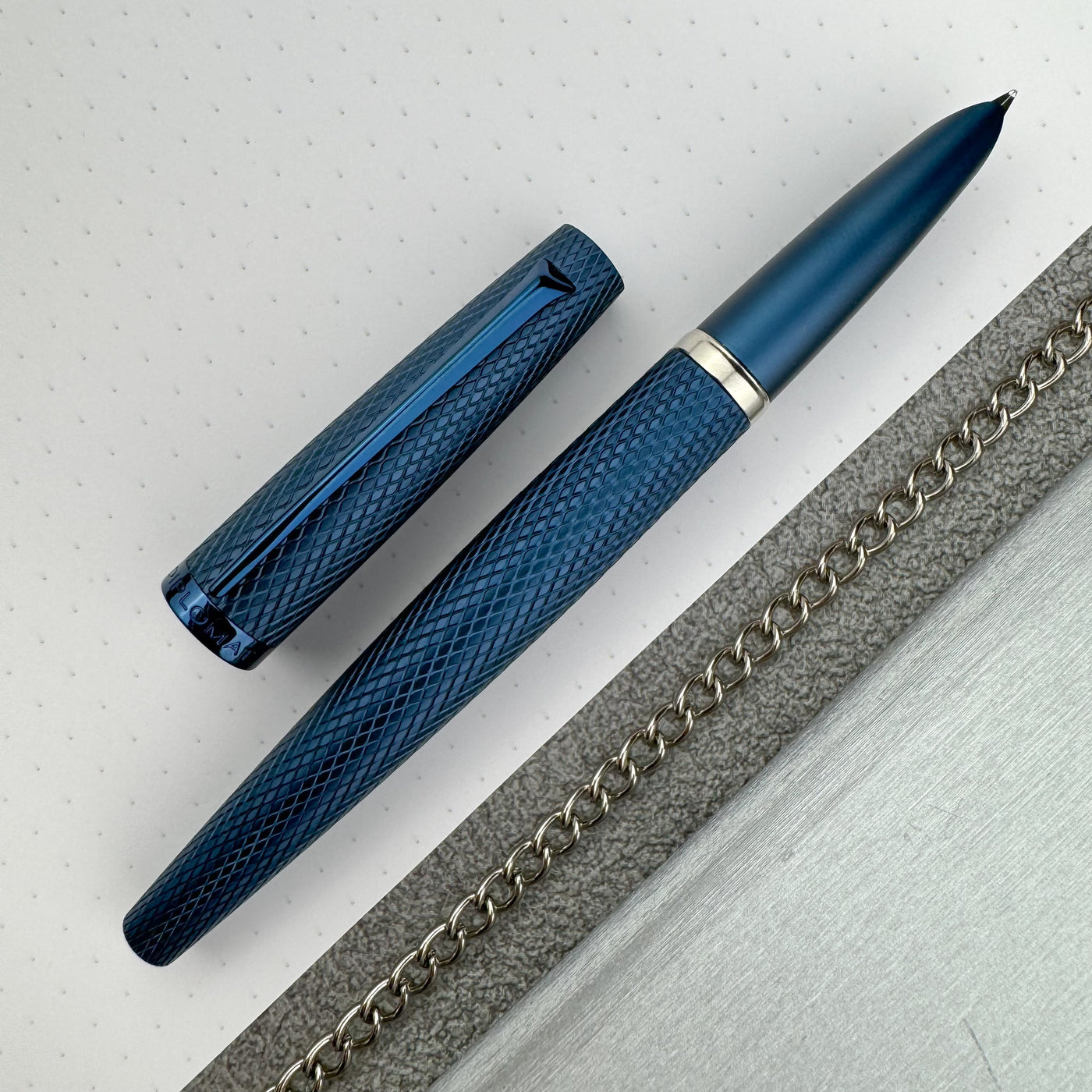 Diplomat Viper Fountain Pen - Blue Guilloche