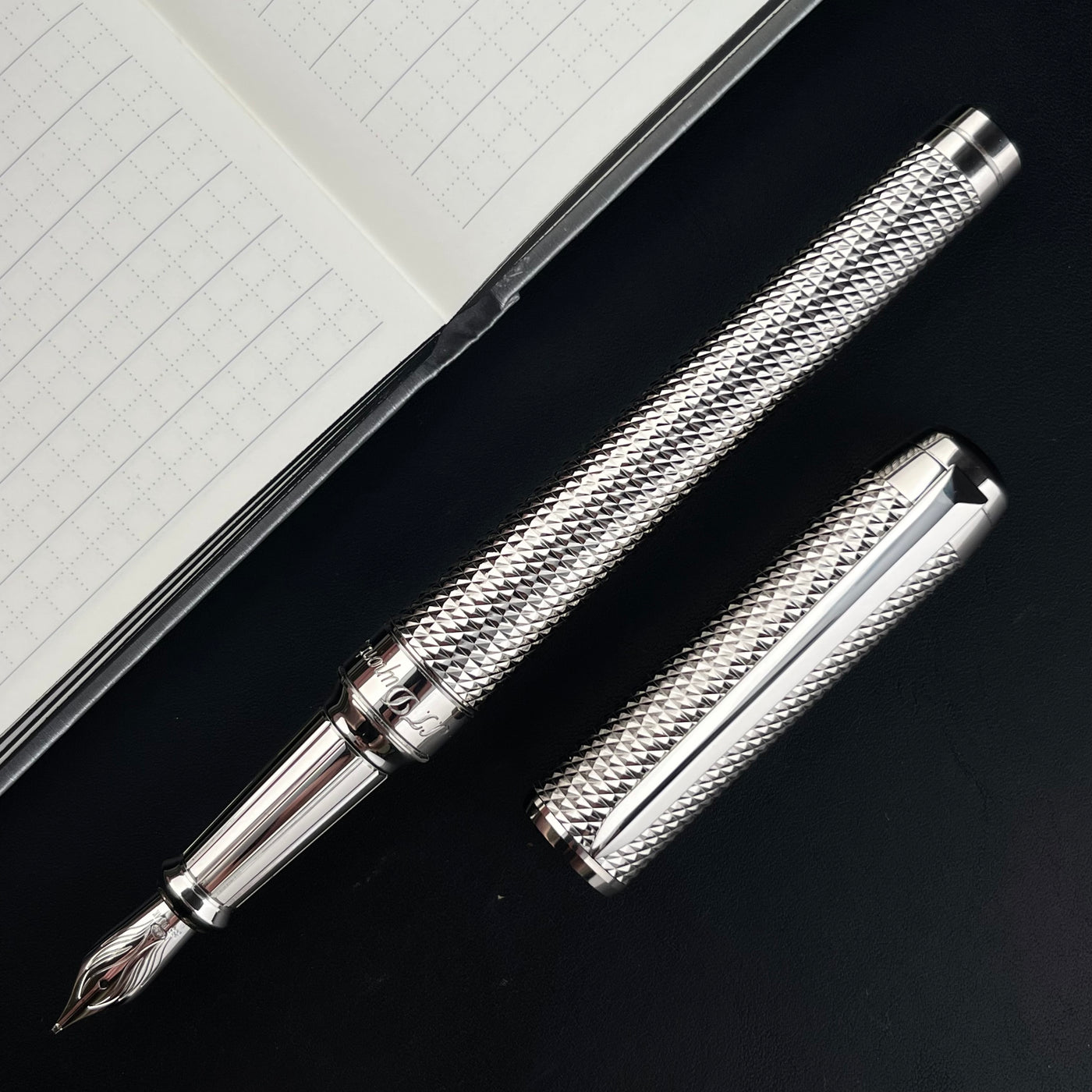 S.T. Dupont Line D Eternity XL Fountain Pen - Diamond Head Palladium