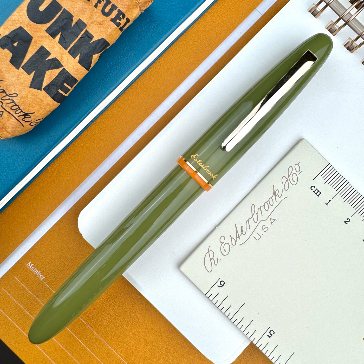 Esterbrook Estie Fountain Pen - Quirky Leaf (Bundle Set)