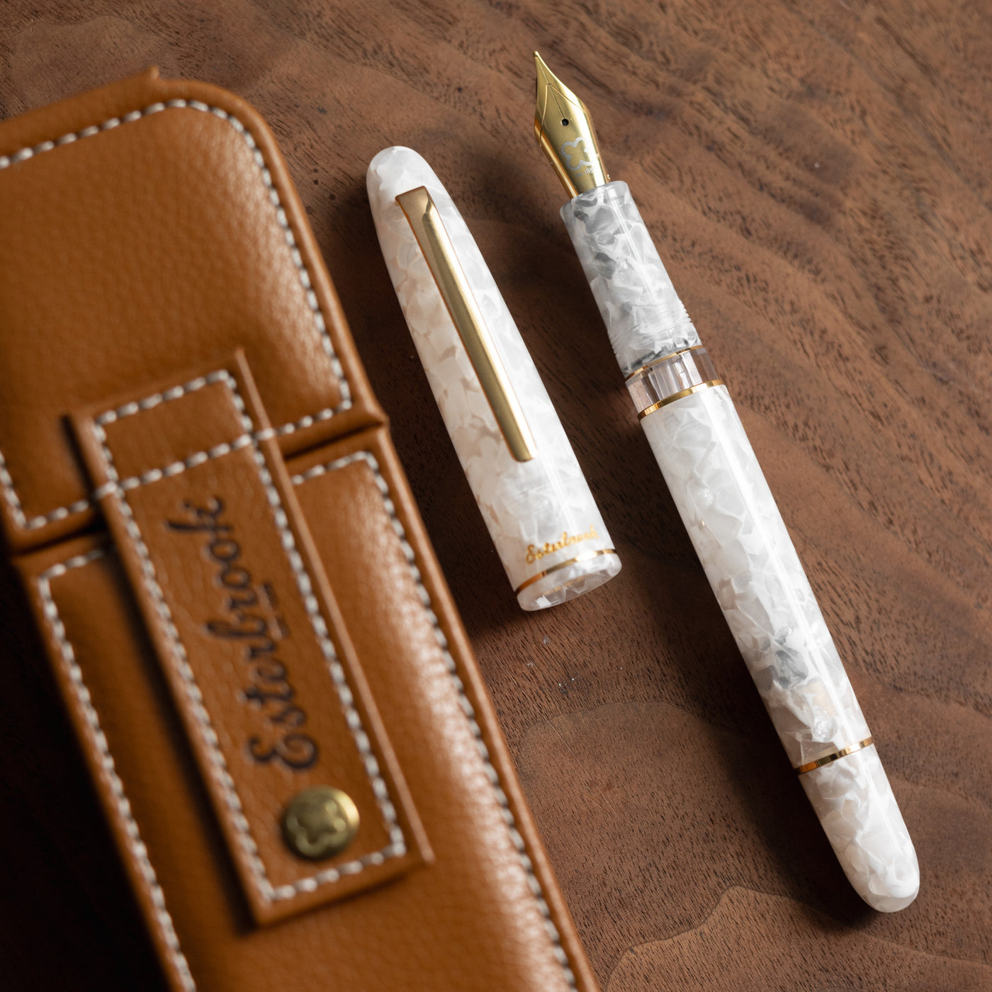 Esterbrook Estie Push Button Fountain Pen - Winter White (Special Edition)