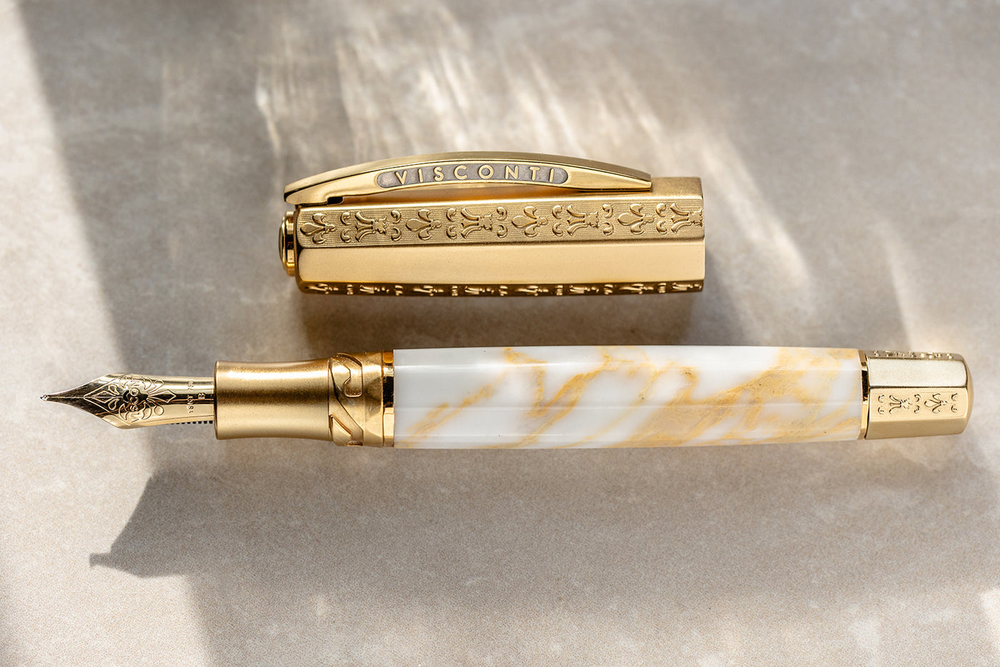 Visconti Medici il Magnifico Fountain Pen - Calacatta Gold (Limited Edition)