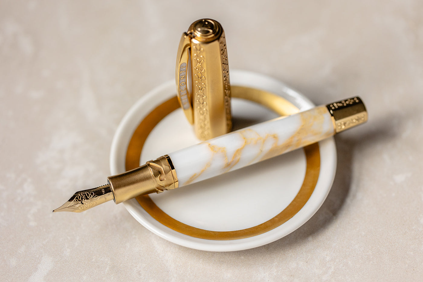 Visconti Medici il Magnifico Fountain Pen - Calacatta Gold (Limited Edition)