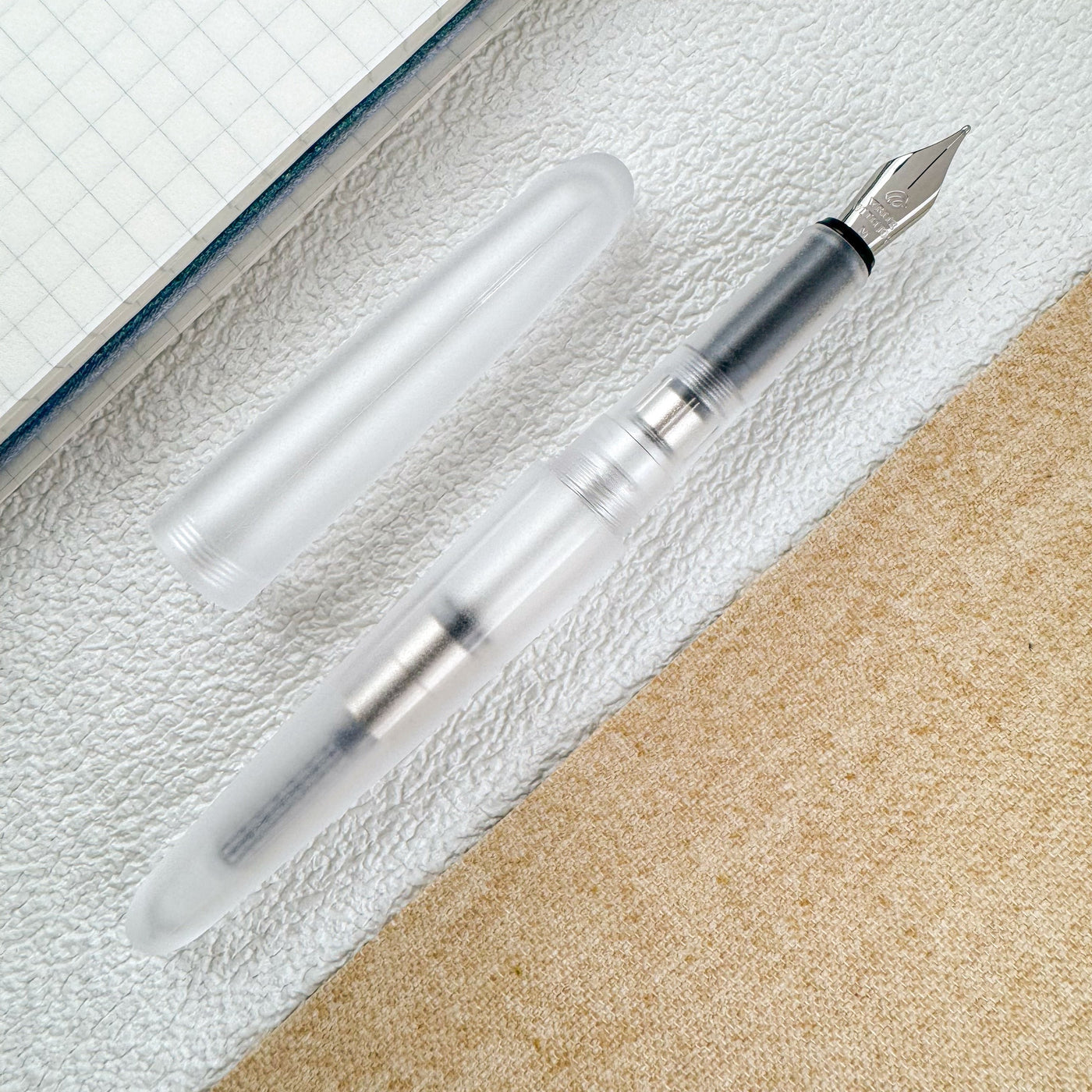 Kakimori Frost Fountain Pen - Translucent