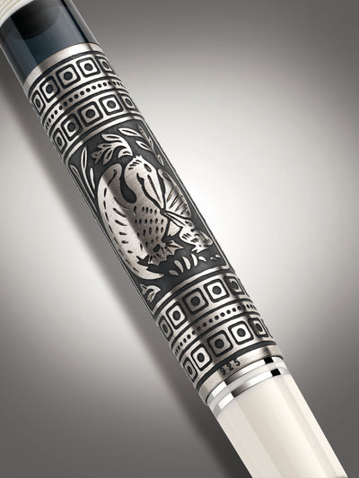 Pelikan Toledo M910 Fountain Pen - White (Special Edition)