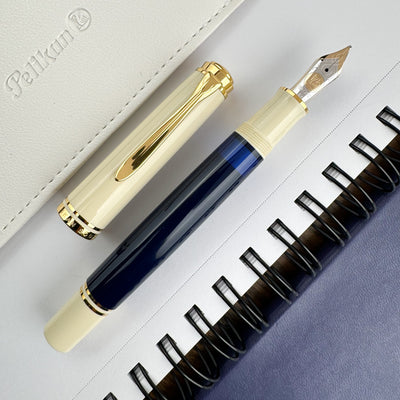 Pelikan Souveran M800 Fountain Pen - Cream Blue (Special Edition)