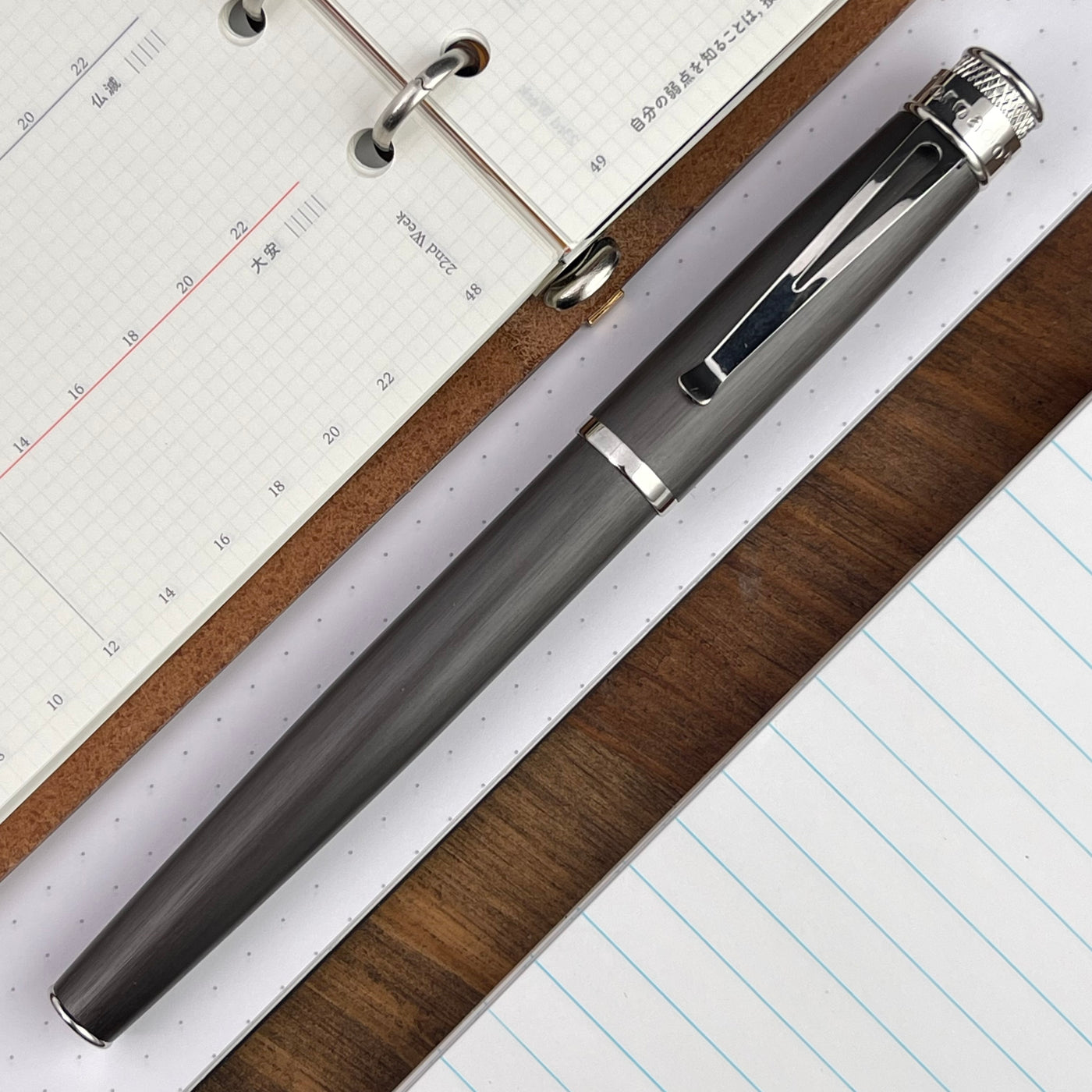 Retro 51 Platinum Executive Tornado Fountain Pen Pen - Black Nickel