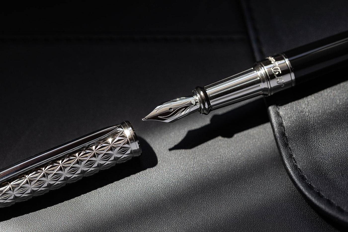 S.T. Dupont Line D Eternity Fountain Pen - Black Lacquer