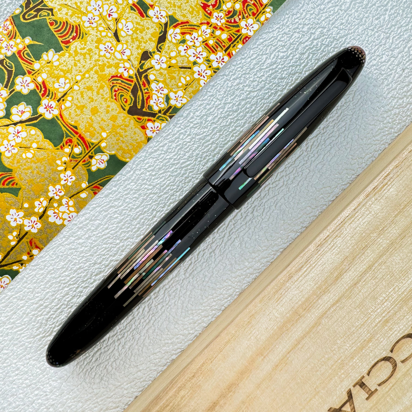 Taccia Miyabi Bon-Bori Fountain Pen - Twilight Shimmer (Limited Edition)