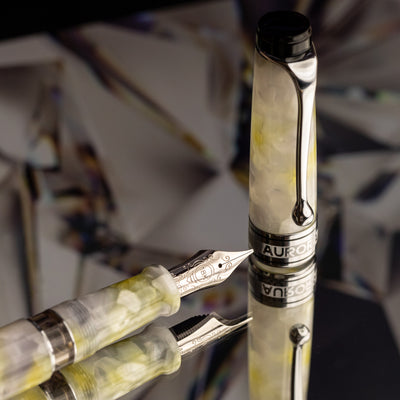 Aurora Optima Caleidoscopio Fountain Pen - Luce Bianca | Atlas Stationers.